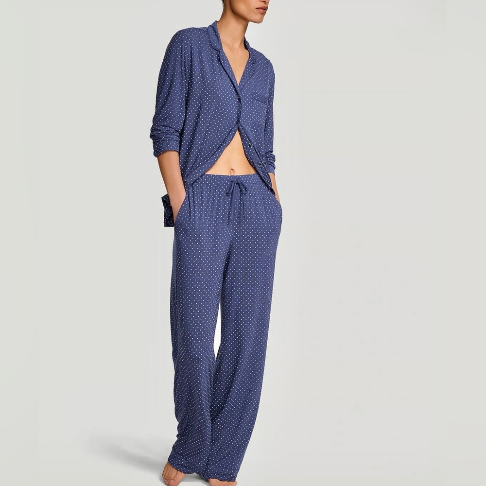 Victoria's Secret Navy Polka Dot Modal Cotton Button-Up Long Pajama Set SZ.M
